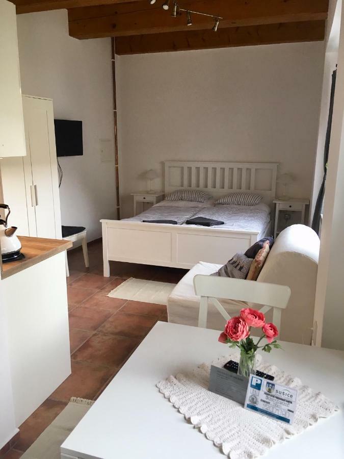 Sušice Apartmany U Vavrince מראה חיצוני תמונה